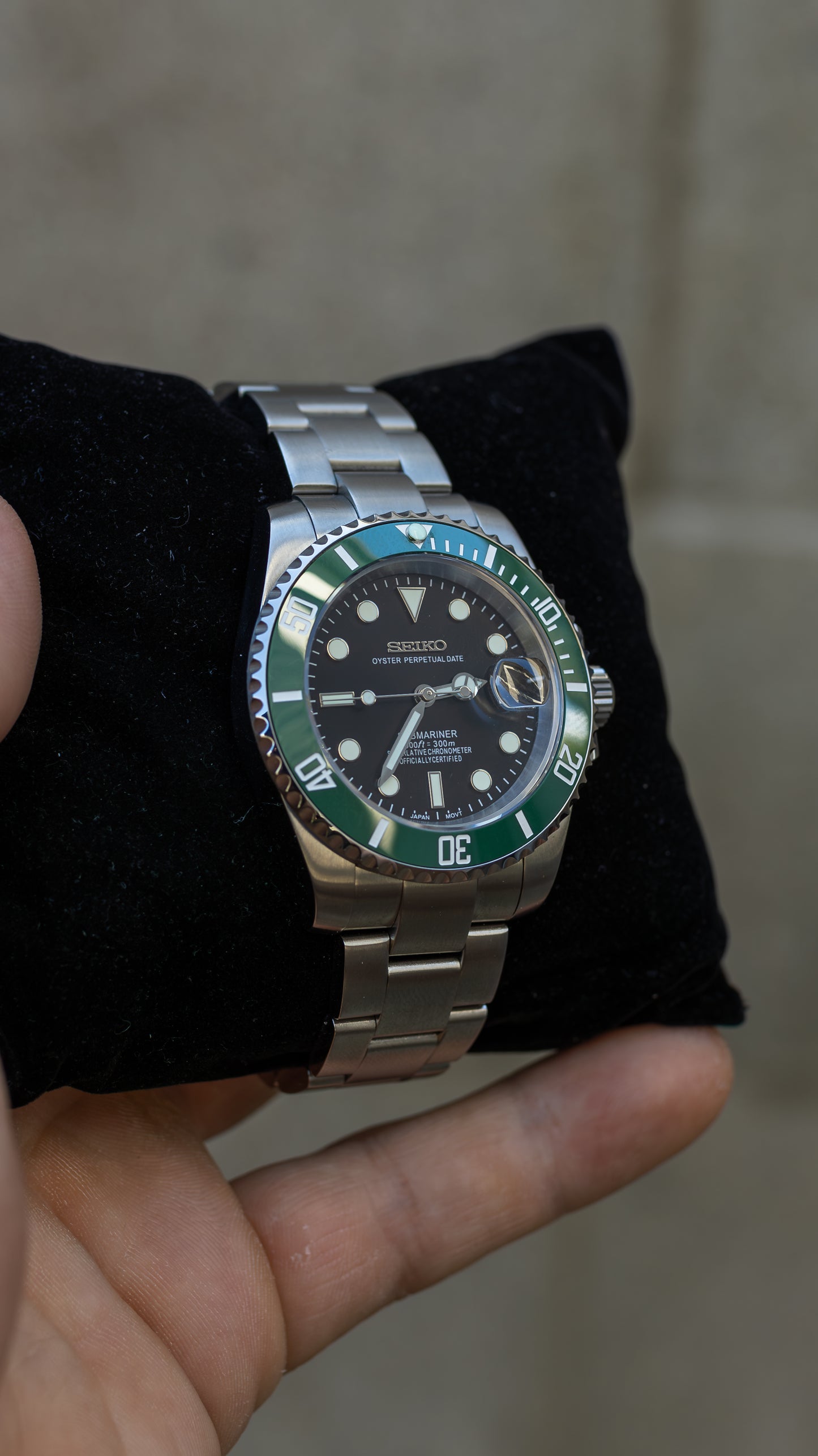 Starbuck Submariner Date Seiko Mod, slight side view