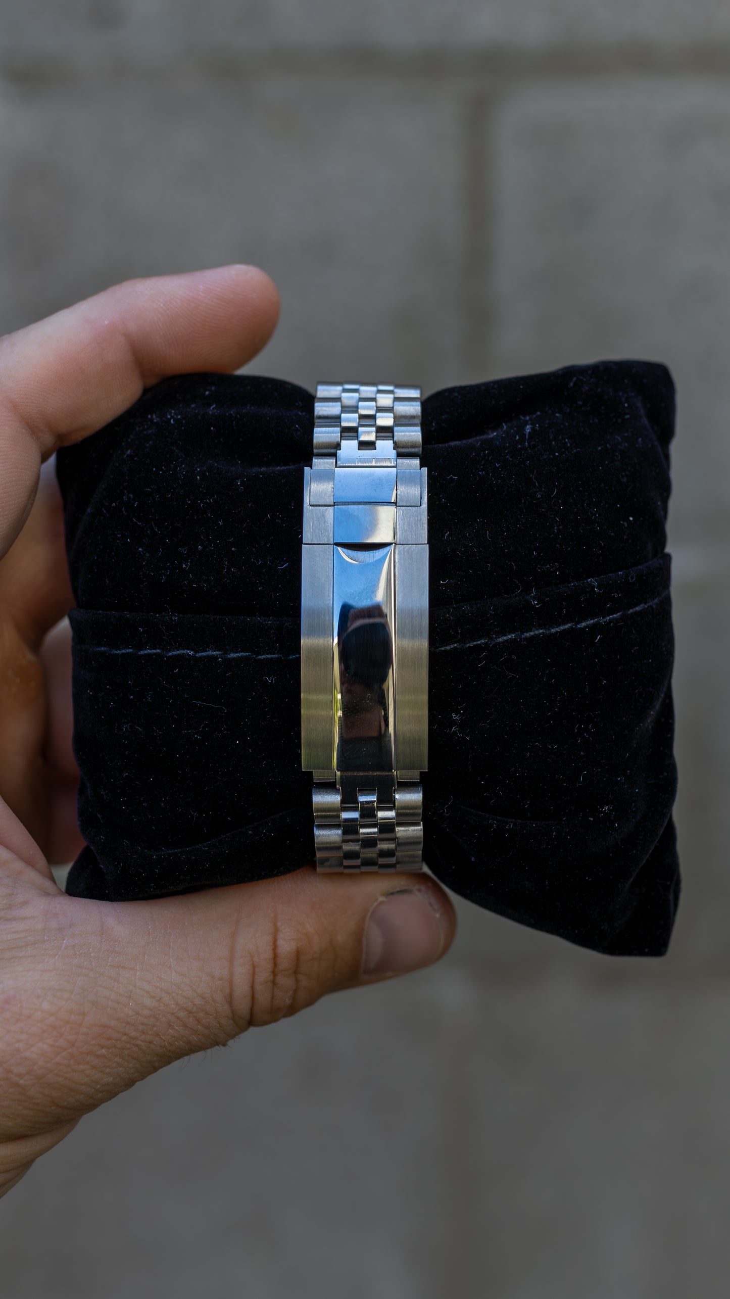 PrestigeWatchMods Custom Seiko "Pepsi" GMT NH34 Automatic Watch