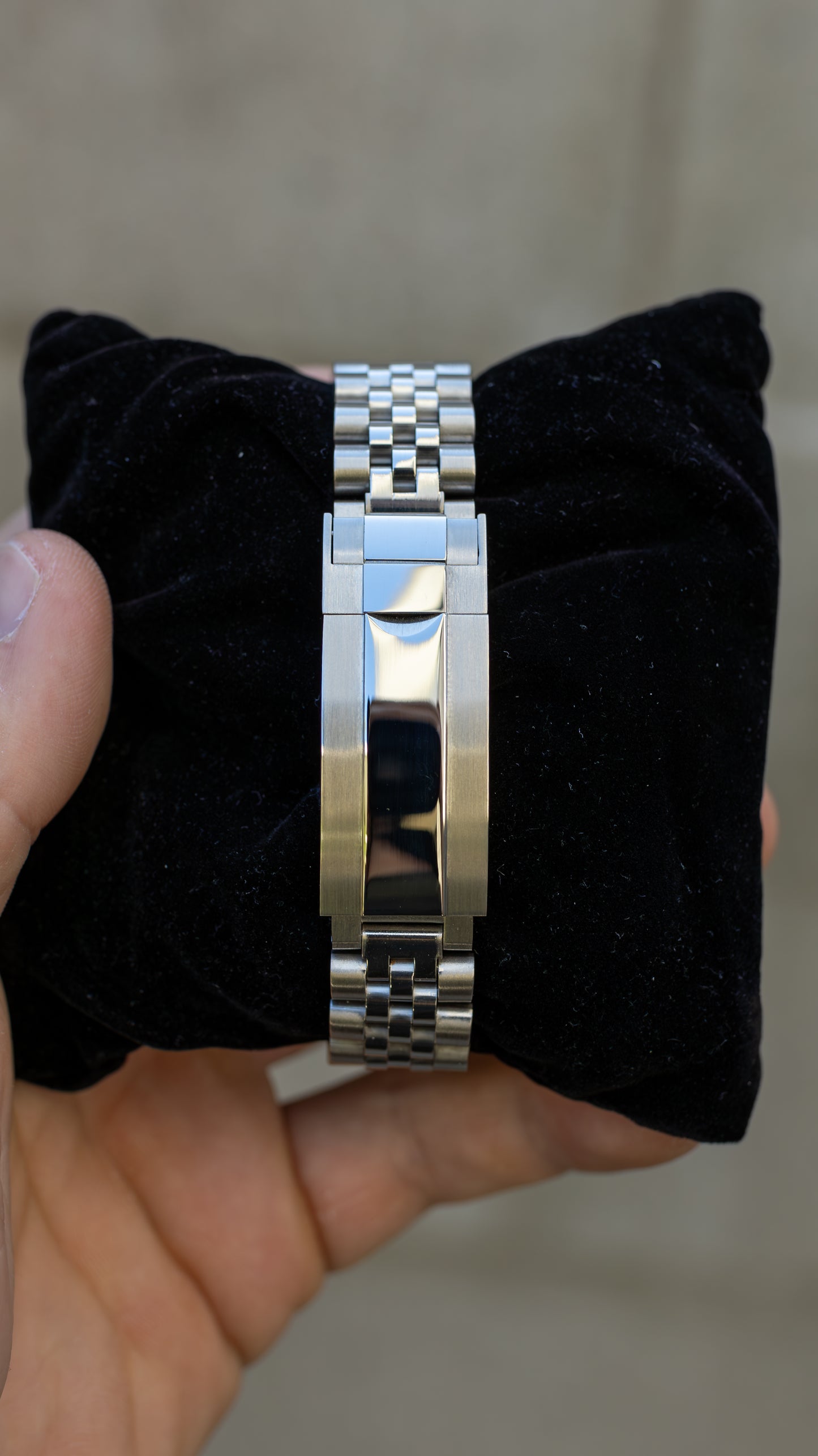 PrestigeWatchMods Custom Seiko "Bat Girl" GMT NH34 Automatic Watch