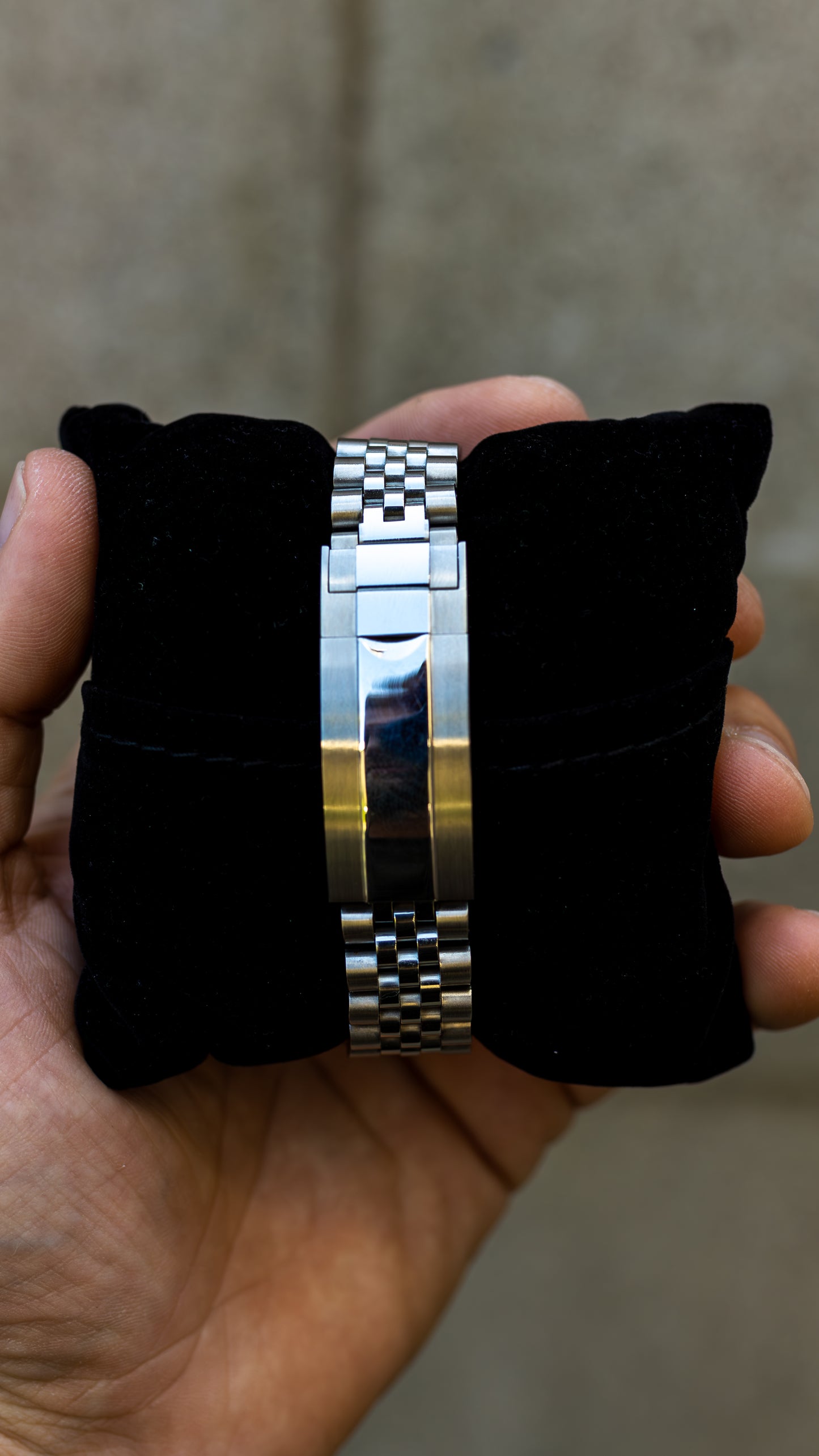 PrestigeWatchMods Custom Seiko Blue Motif Datejust style NH35 automatic watch