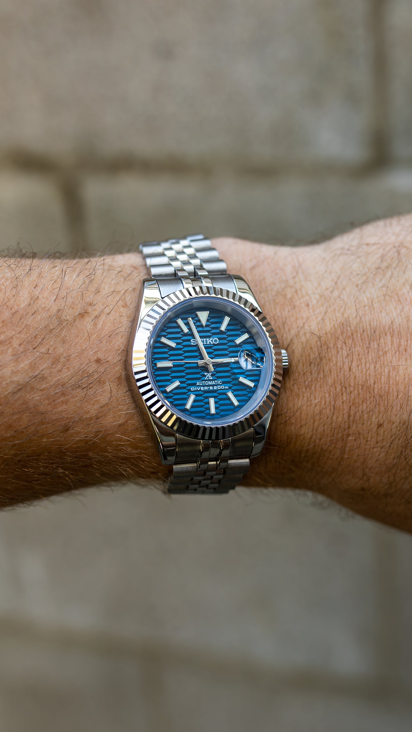 PrestigeWatchMods Custom Seiko Blue Motif Datejust style NH35 automatic watch