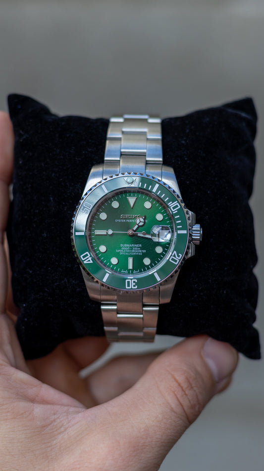 PrestigeWatchMods Custom  Seiko Mod "Hulk" Submariner Date Watch