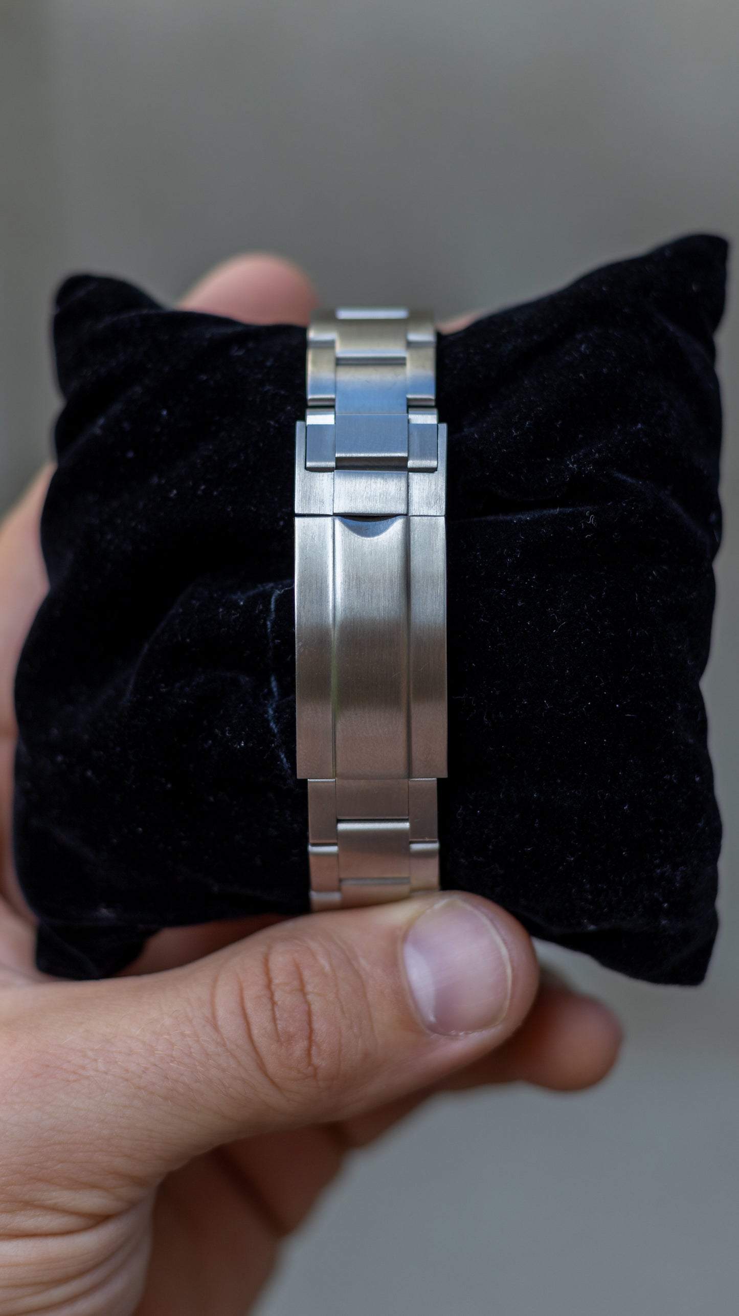 PrestigeWatchMods Custom  Seiko Mod "Hulk" Submariner Date Watch