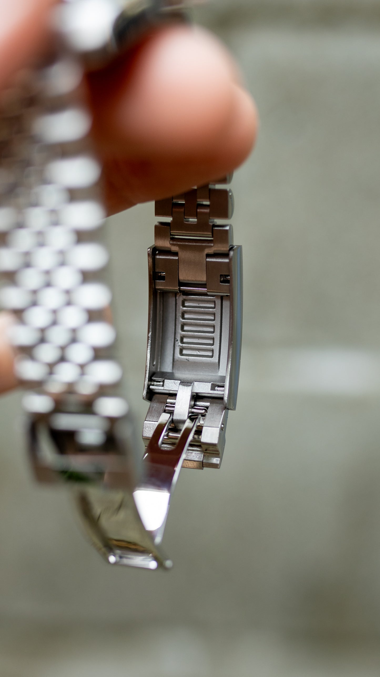 PrestigeWatchMods Custom Seiko "Bruce Wayne" GMT NH34 Automatic Watch