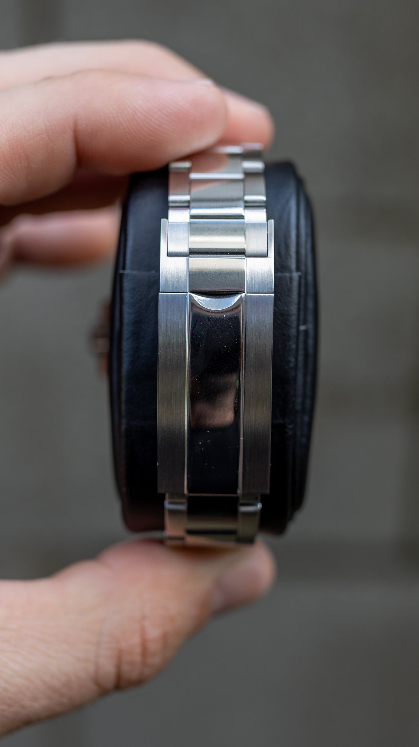 PrestigeWatchMods Custom Seiko "Batman" GMT NH34 Automatic Watch