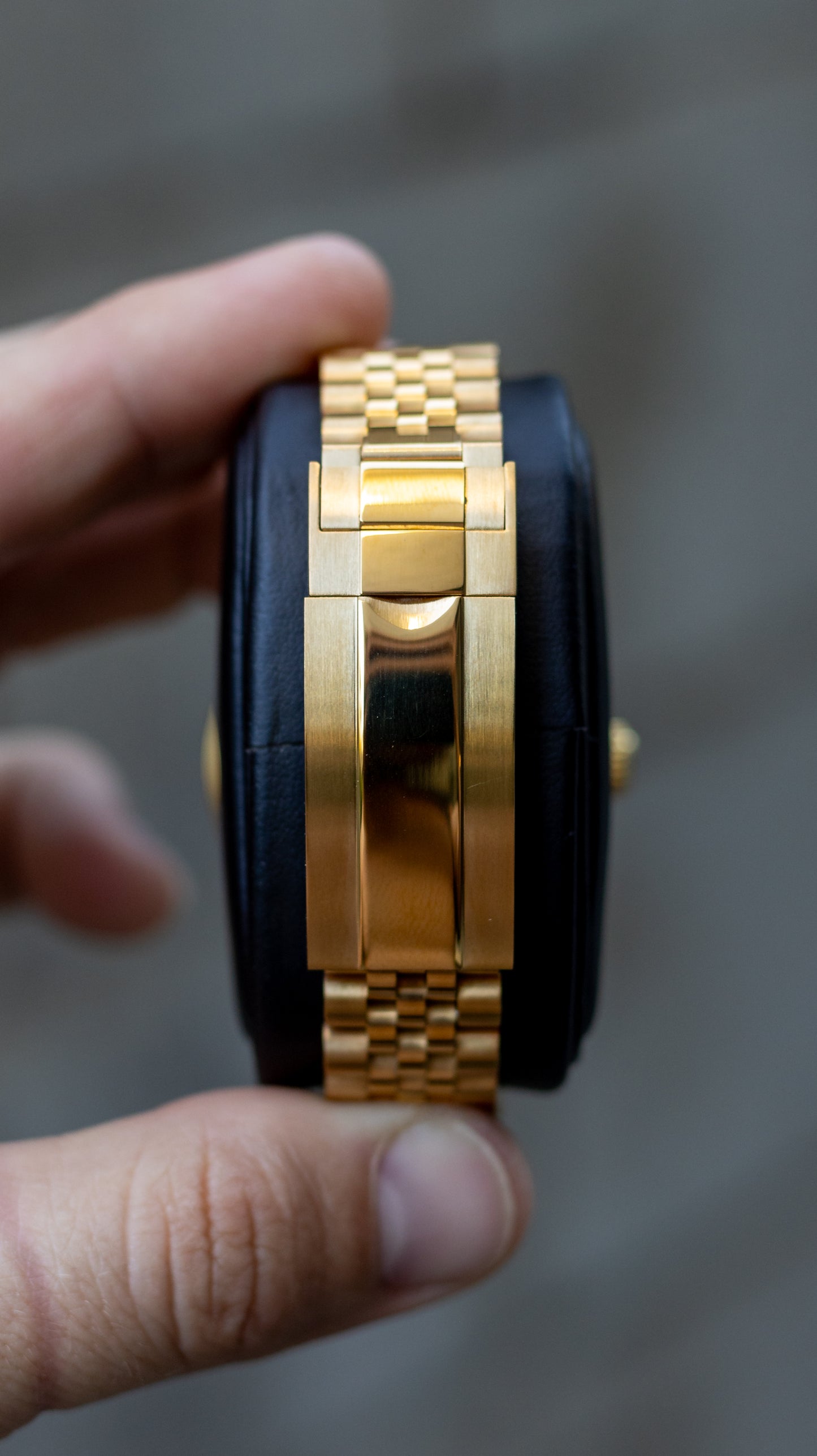 PrestigeWatchMods Custom Seiko Gold Datejust style NH35 automatic watch