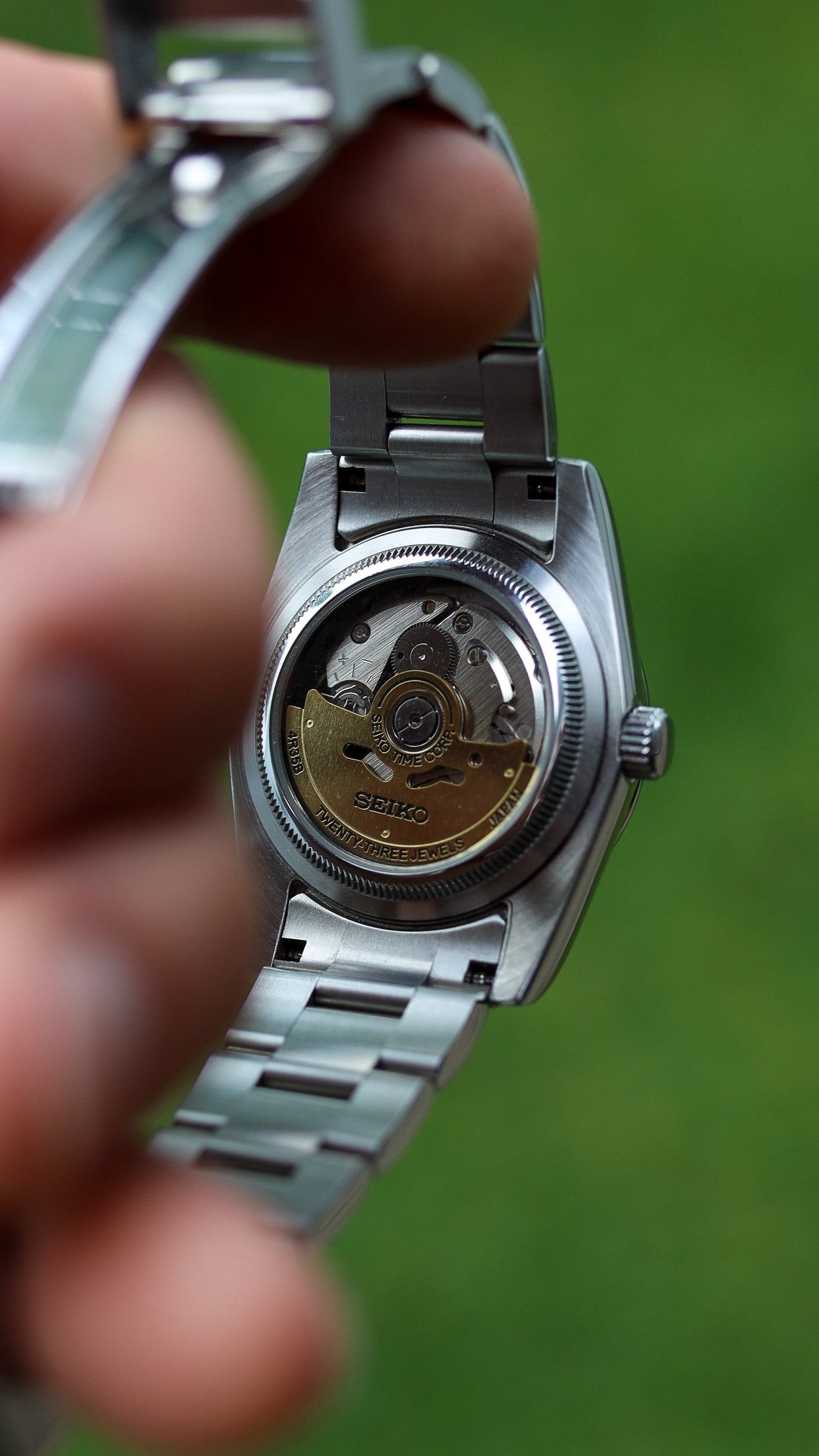 PrestigeWatchMods Custom Seiko Mod Silver OysterPerpetual Style Green NH35 Automatic watch, Case Back View 