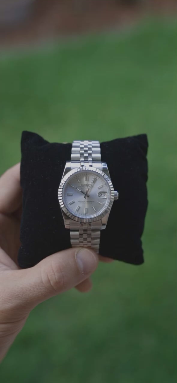 PrestigeWatchMods Custom Seiko Silver Datejust style NH35 automatic watch, Video 